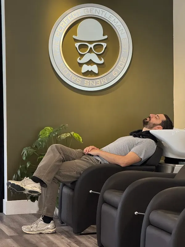 Perfect Gentleman Salon — Barber shop in Pasadena